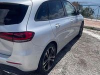 Usata Mercedes B180 116 CV (85 kW) 2019 Argento Utilitaria