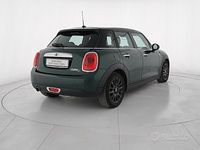 Usata Mini Cooper D 116 CV (85 kW) 2017 British racing green Utilitaria