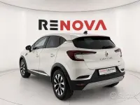 Usata Renault Captur Techno 143 CV (105 kW) 2023 Bianco SUV