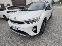 Usata Kia Stonic 120 CV (88 kW) 2019 Bianco SUV
