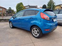 Usata Ford Fiesta Titanium 75 CV (55 kW) 2013 Blu/azzurro Berlina