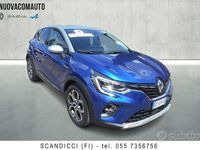 Usata Renault Captur Intens 160 CV (117 kW) 2021 Blu SUV