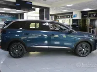Gebraucht Peugeot 5008 Allure 120 PS (88 kW) 2017 Blau SUV