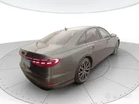 Usata Audi A8 Ambiente 340 CV (250 kW) 2024 Grigio Berlina