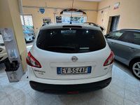 Usata Nissan Qashqai Tekna 110 CV (80 kW) 2014 Bianco SUV
