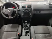 Usata VW Touran 105 CV (77 kW) 2005 Grigio Monovolume