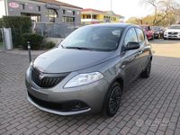 Usata Lancia Ypsilon Silver 69 CV (50 kW) 2023 Grigio Utilitaria