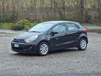 Usata Kia Rio Active 85 CV (62 kW) 2014 Nero Berlina