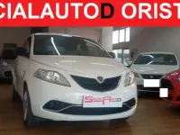 Usata Lancia Ypsilon 95 CV (69 kW) 2016 Bianco Utilitaria