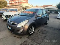 Usata Hyundai i20 75 CV (55 kW) 2012 Grigio Utilitaria