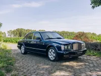 Usata Bentley Arnage 405 CV (297 kW) 2000 Blu Berlina