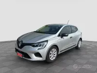 Usata Renault Clio Equilibre 67 CV (49 kW) 2023 Grigio Utilitaria