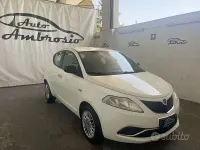 Usata Lancia Ypsilon Gold 69 CV (50 kW) 2018 Bianco Utilitaria
