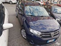 Usata Dacia Logan Ambiance 75 CV (55 kW) 2015 Blu/azzurro Berlina