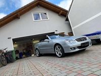 Käytetty Mercedes CLK320 Avantgarde 224 HP (164 kW) 2007 Avoauto