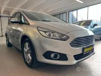 Usata Ford S-MAX S 150 CV (110 kW) 2017 Grigio Monovolume