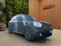 Usata Mini Cooper D Countryman Business 113 CV (83 kW) 2015 Blu SUV