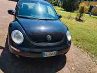 Usata VW New Beetle 102 CV (75 kW) 2007 Nero Utilitaria