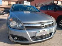 Usata Opel Astra Club 101 CV (74 kW) 2006 Blu Berlina