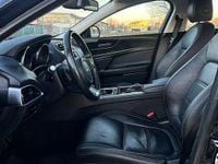 Occasion Jaguar XE Prestige 180 ch (132 kW) 2018 Noir Berline