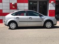 Usata Ford Focus Zetec 110 CV (80 kW) 2005 Argento Berlina