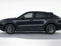 Usata Porsche Cayenne 470 CV (345 kW) 2025 Nero cromite metallizzato SUV