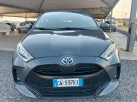 Usata Toyota Yaris Lounge 115 CV (84 kW) 2020 Grigio Utilitaria