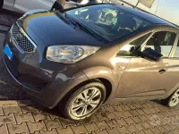 Usata Kia Venga 90 CV (66 kW) 2015 Grigio Utilitaria