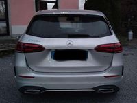 Usata Mercedes B200 150 CV (110 kW) 2020 Argento Monovolume