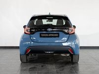 Usata Toyota Yaris Hybrid Trend 115 CV (84 kW) 2021 Blu Utilitaria