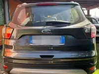 Usata Ford Kuga Titanium 120 CV (88 kW) 2018 Grigio SUV