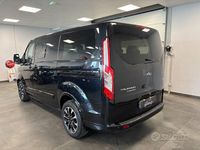 Usata Ford Tourneo Sport 150 CV (110 kW) 2023 Nero Monovolume