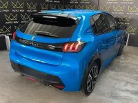 Usata Peugeot 208 GT-line 101 CV (74 kW) 2019 Blu/azzurro Utilitaria