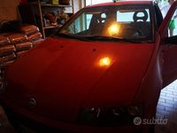 Usata Fiat Punto 60 CV (44 kW) 2001 Rosso Utilitaria