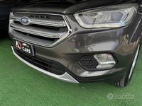 Usata Ford Kuga 120 CV (88 kW) 2019 Grigio SUV