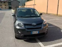 Usata Toyota Urban Cruiser 90 CV (66 kW) 2010 Grigio Utilitaria