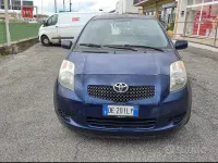 Usata Toyota Yaris Sol 69 CV (50 kW) 2006 Blu Berlina