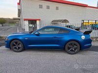 Usata Ford Mustang 310 CV (228 kW) 2018 Blu Berlina