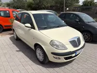 Usata Lancia Ypsilon 69 CV (50 kW) 2006 Beige Utilitaria