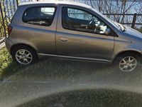 Usata Toyota Yaris 2005 Grigio Berlina