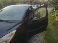 Gebraucht Peugeot 207 68 PS (50 kW) 2008 Schwarz Limousine