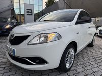 Usata Lancia Ypsilon Gold 69 CV (50 kW) 2015 Bianco Utilitaria