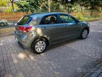 Usata Kia Rio 84 CV (61 kW) 2017 Berlina
