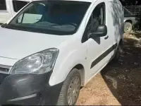Usata Citroën Berlingo 99 CV (72 kW) 2016 Bianco Monovolume