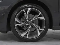 Usata Audi A3 Ambiente 150 CV (110 kW) 2023 Grigio manhattan metallizzato Berlina