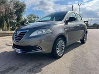 Begagnad Lancia Ypsilon S 95 HK (69 kW) 2013 Grå Halvkombi