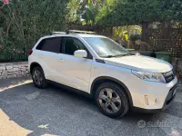 Usata Suzuki Vitara 120 CV (88 kW) 2018 Bianco SUV