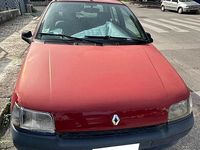 Usata Renault Clio 1994 Rosso Berlina