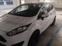 Usata Ford Fiesta 80 CV (58 kW) 2016 Bianco Berlina