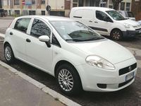 Usata Fiat Grande Punto Active 77 CV (56 kW) 2010 Bianco Utilitaria